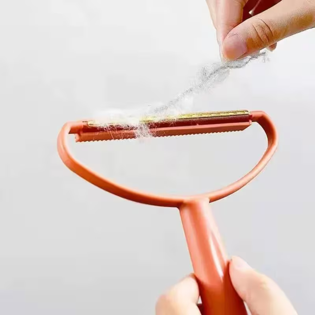 Brosse anti-poils portable - Poils incrustés chien/chat – Poiluxe